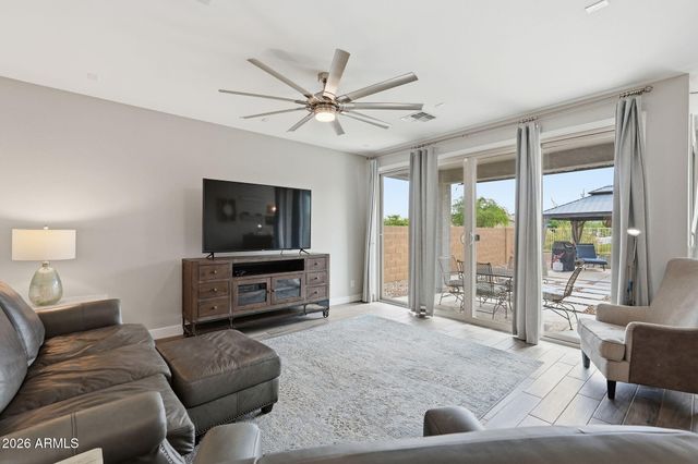 36853 N BRISTLECONE Drive, San Tan Valley, AZ 85140