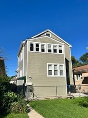 4232 N MULLIGAN Avenue 2, Chicago, IL 60634
