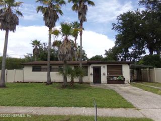 329 S CANIS Drive, Orange Park, FL 32073