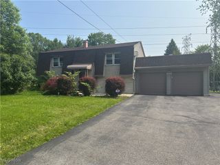 3917 S Schenley Avenue, Youngstown, OH 44511