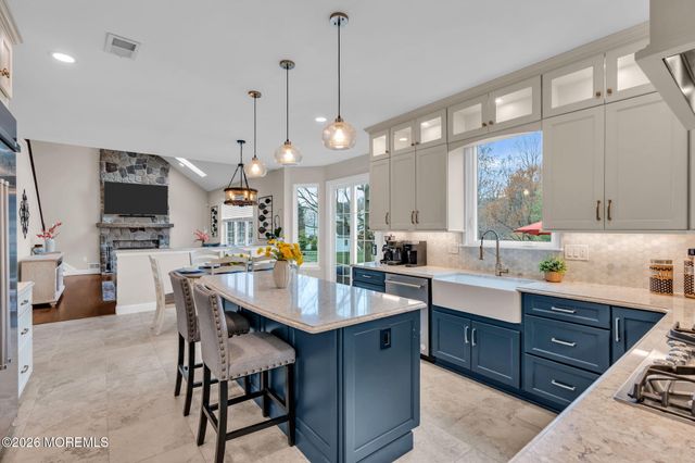 41 Lafayette Mills Road, Manalapan, NJ 07726