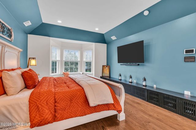 41 Lafayette Mills Road, Manalapan, NJ 07726
