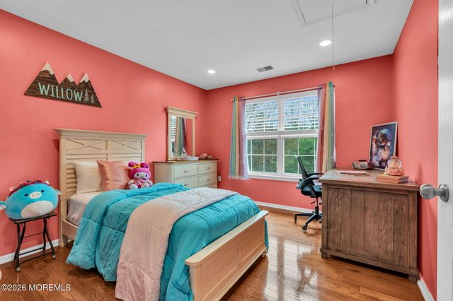 41 Lafayette Mills Road, Manalapan, NJ 07726