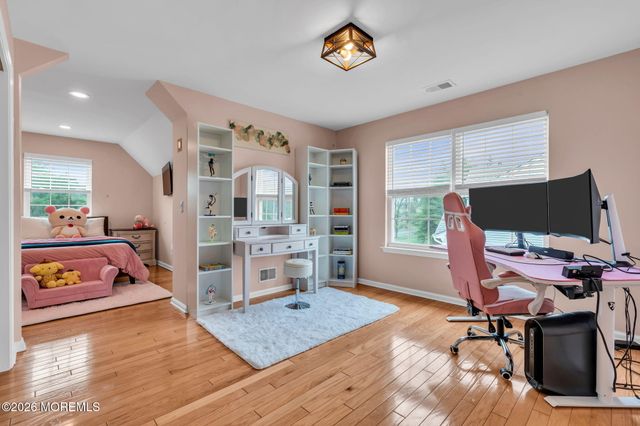 41 Lafayette Mills Road, Manalapan, NJ 07726
