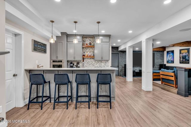 41 Lafayette Mills Road, Manalapan, NJ 07726