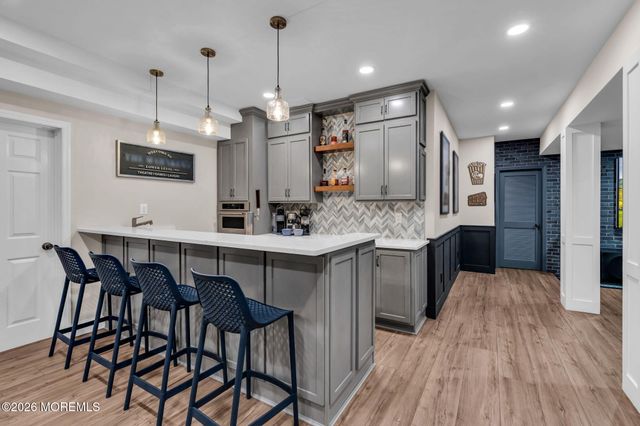 41 Lafayette Mills Road, Manalapan, NJ 07726