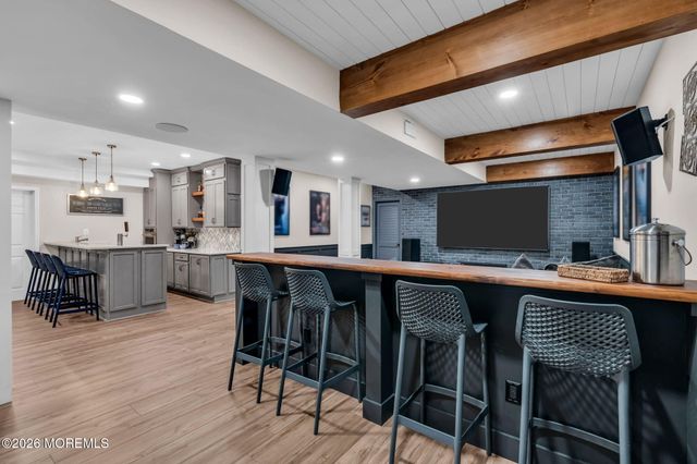 41 Lafayette Mills Road, Manalapan, NJ 07726