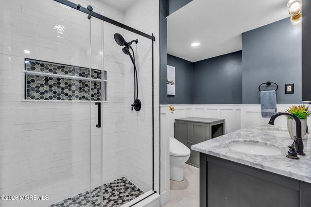 41 Lafayette Mills Road, Manalapan, NJ 07726