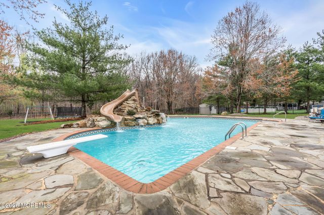 41 Lafayette Mills Road, Manalapan, NJ 07726