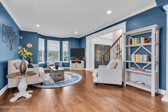 41 Lafayette Mills Road, Manalapan, NJ 07726