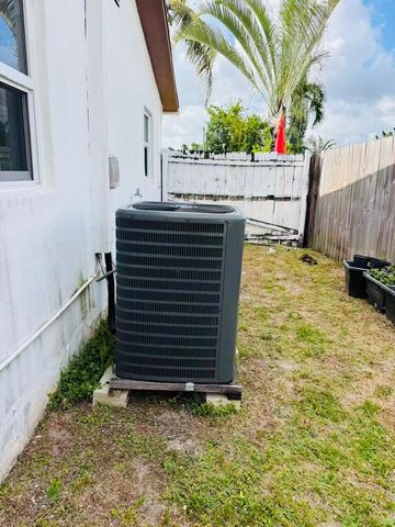 6250 SW 39th Street, Davie, FL 33314