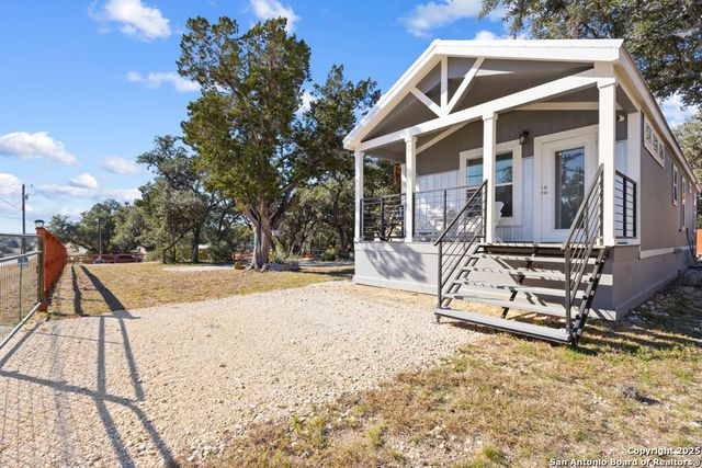 164 PR 1523, Bandera, TX 78003