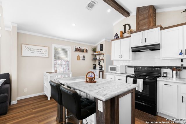 164 PR 1523, Bandera, TX 78003