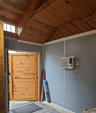 164 PR 1523, Bandera, TX 78003