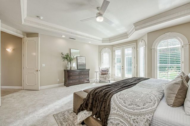 1533 E Forest Oaks Drive, Fresno, CA 93730