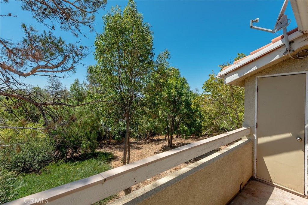 Image 17 of property listing at 2731 Erringer 89, Simi Valley, CA 93065