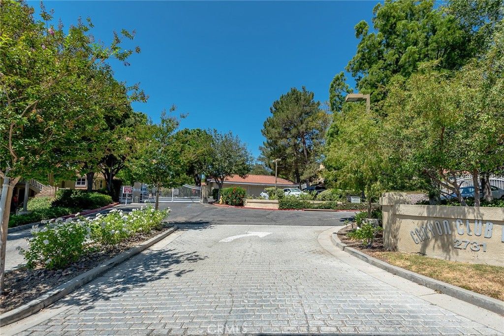 Image 21 of property listing at 2731 Erringer 89, Simi Valley, CA 93065