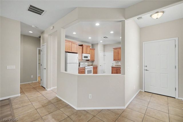 5976 Wheat Penny Avenue, Las Vegas, NV 89122