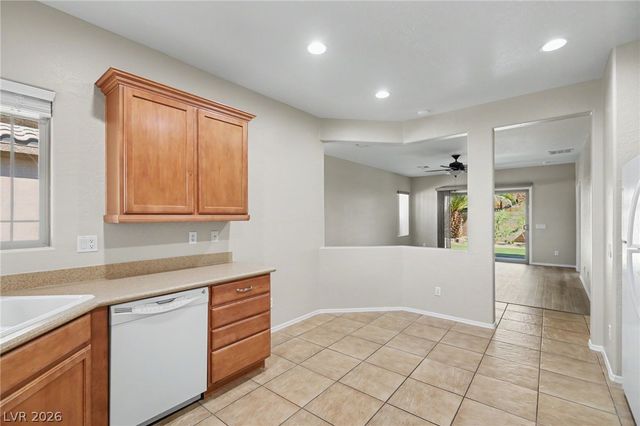 5976 Wheat Penny Avenue, Las Vegas, NV 89122