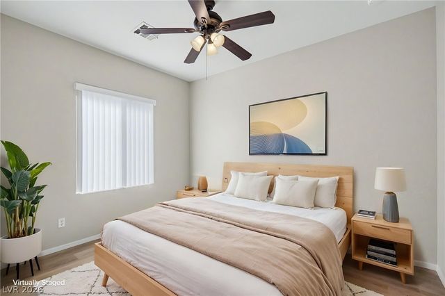 5976 Wheat Penny Avenue, Las Vegas, NV 89122