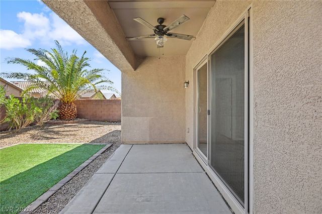5976 Wheat Penny Avenue, Las Vegas, NV 89122