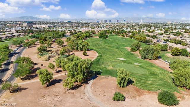 5976 Wheat Penny Avenue, Las Vegas, NV 89122