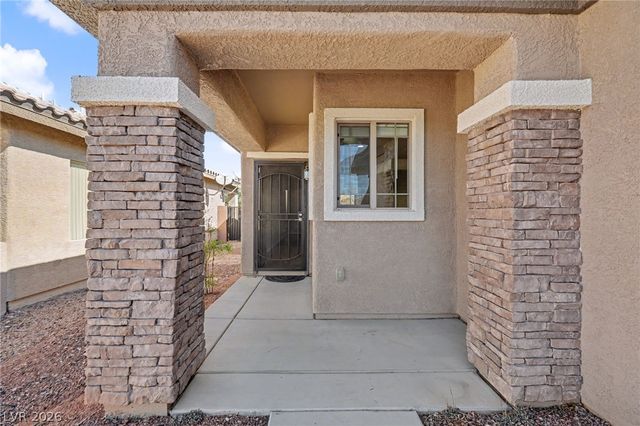 5976 Wheat Penny Avenue, Las Vegas, NV 89122