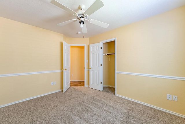 7414 W Magic Mountain LN, Round Rock, TX 78681