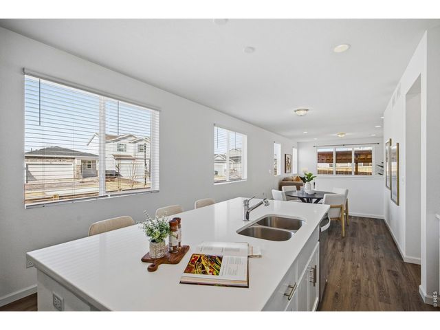 438 Overbrook Ln, Longmont, CO 80504