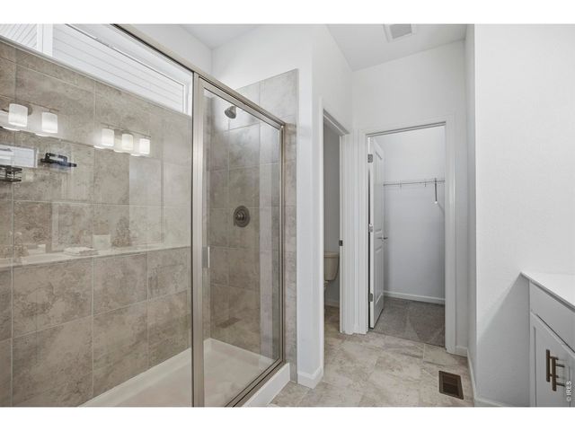 438 Overbrook Ln, Longmont, CO 80504