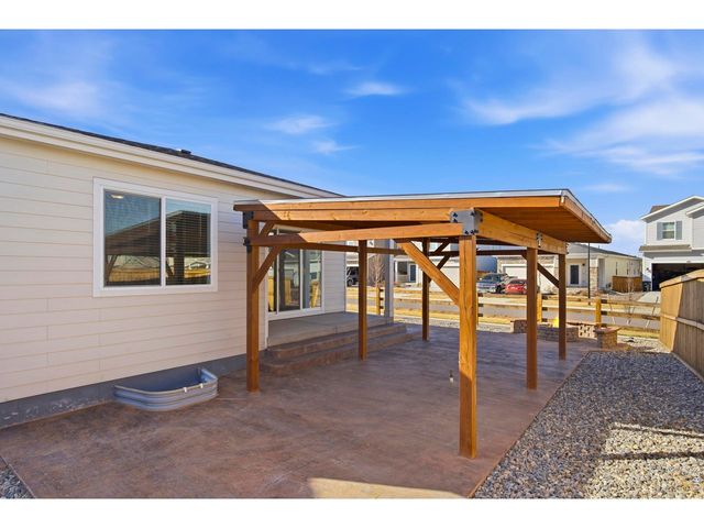 438 Overbrook Ln, Longmont, CO 80504