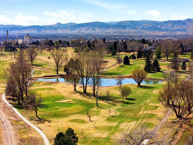 438 Overbrook Ln, Longmont, CO 80504