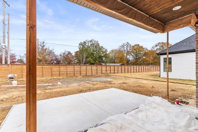 7 Dragonfly Cove, Greenbrier, AR 72058