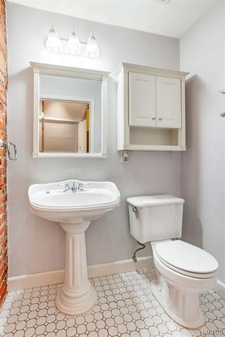 1908 California Avenue, St Louis, MO 63104