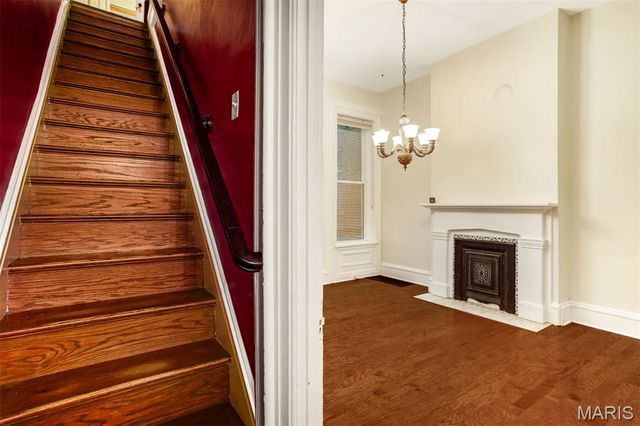 1908 California Avenue, St Louis, MO 63104