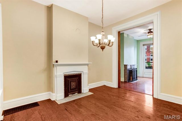 1908 California Avenue, St Louis, MO 63104