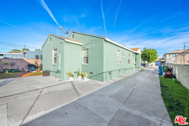 1834 W 87th Street, Los Angeles, CA 90047