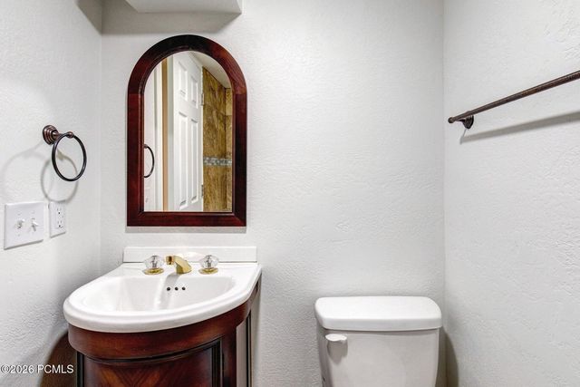 831 E Claybourne Avenue, Salt Lake City, UT 84106
