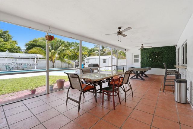 5001 Madison Street, Hollywood, FL 33021