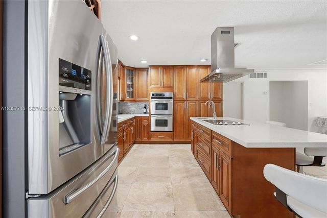5001 Madison Street, Hollywood, FL 33021