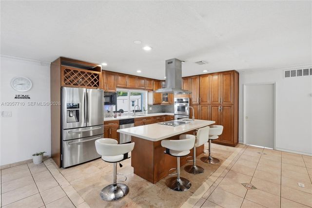 5001 Madison Street, Hollywood, FL 33021