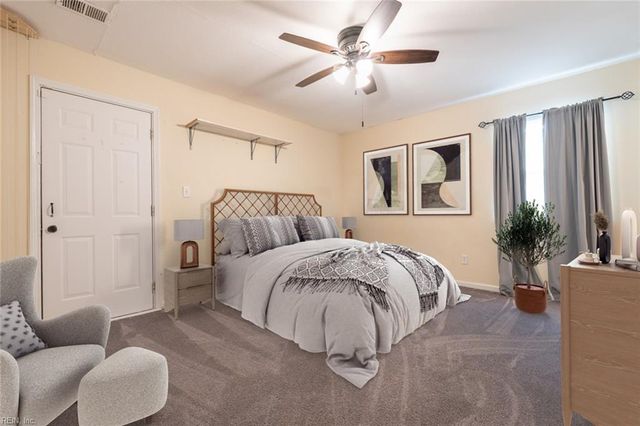 1864 Aquamarine DR, Virginia Beach, VA 23456