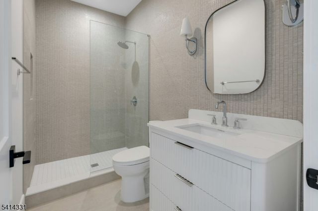 126 Emerson Ln, Berkeley Heights Twp., NJ 07922