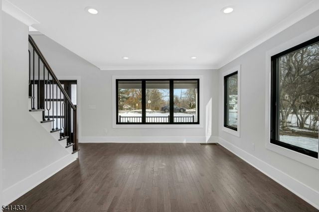 126 Emerson Ln, Berkeley Heights Twp., NJ 07922