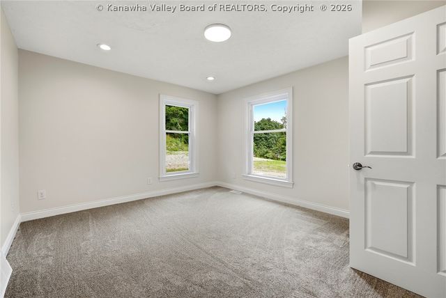 1589 Mount Alpha Road, Charleston, WV 25304