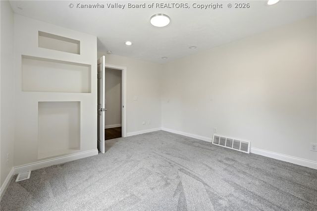 1589 Mount Alpha Road, Charleston, WV 25304