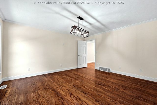 1589 Mount Alpha Road, Charleston, WV 25304