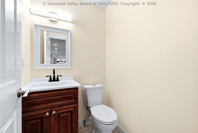 1589 Mount Alpha Road, Charleston, WV 25304