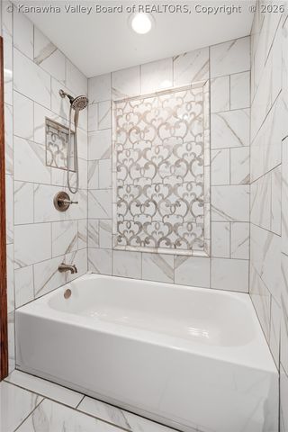 1589 Mount Alpha Road, Charleston, WV 25304