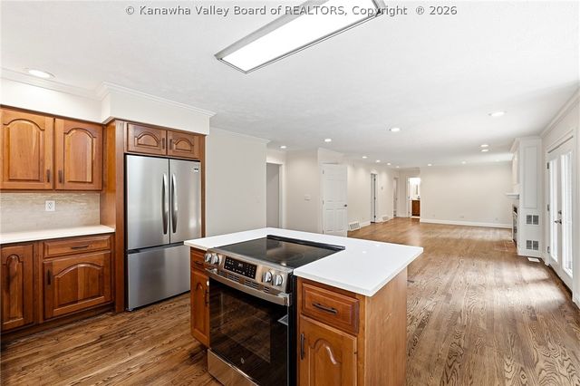 1589 Mount Alpha Road, Charleston, WV 25304
